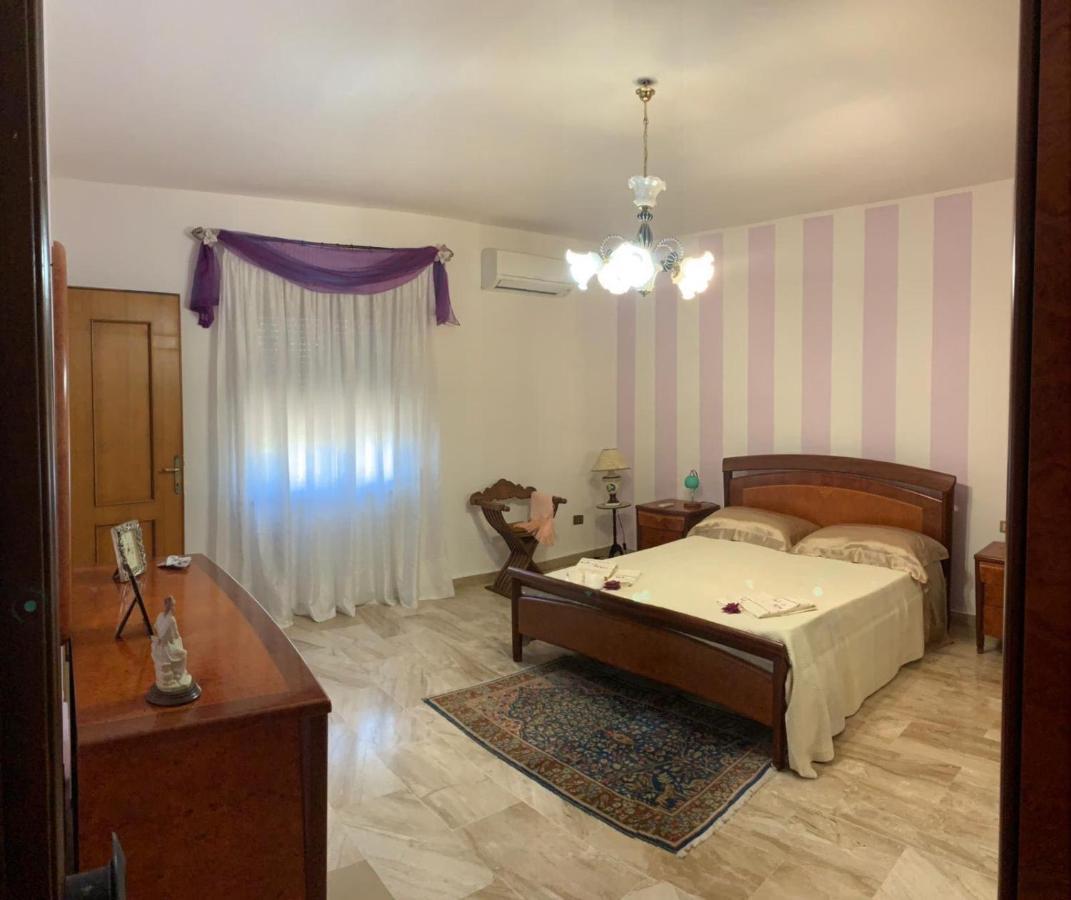 B&B La Regina Carbonia Kültér fotó